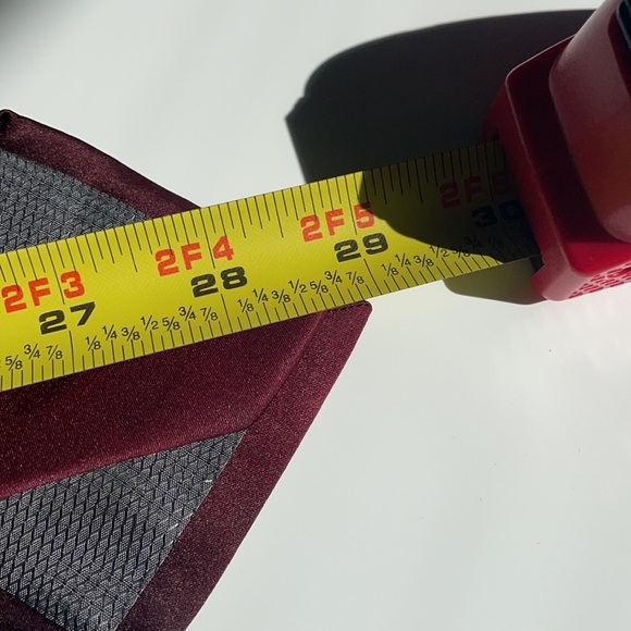 Vintage Dimoggio Gold Handmade Pure silk red and Gray tie. - Picture 7 of 7